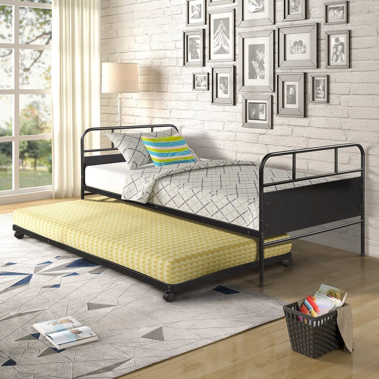 Bellemave® Twin Size Metal Platform Bed Frame with Trundle