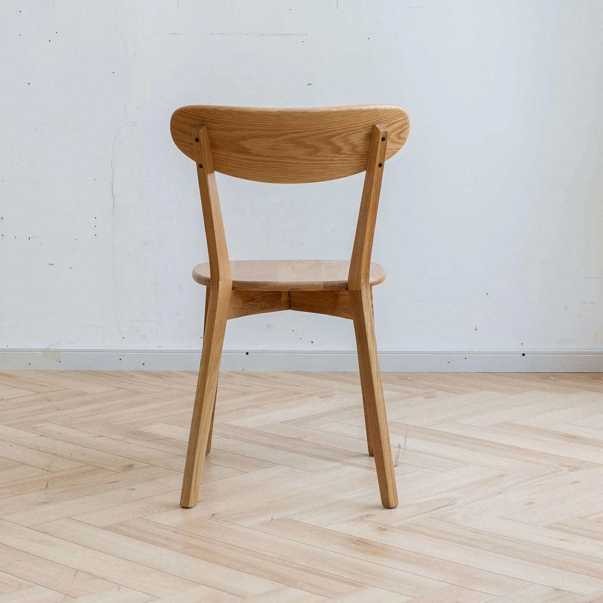 Bellemave 100% Natural Oak Wood Dirt-Free Wood Chair