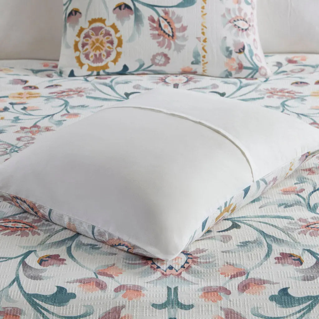 Bellemave 4 Piece Floral Comforter Set with Throw Pillow Bellemave
