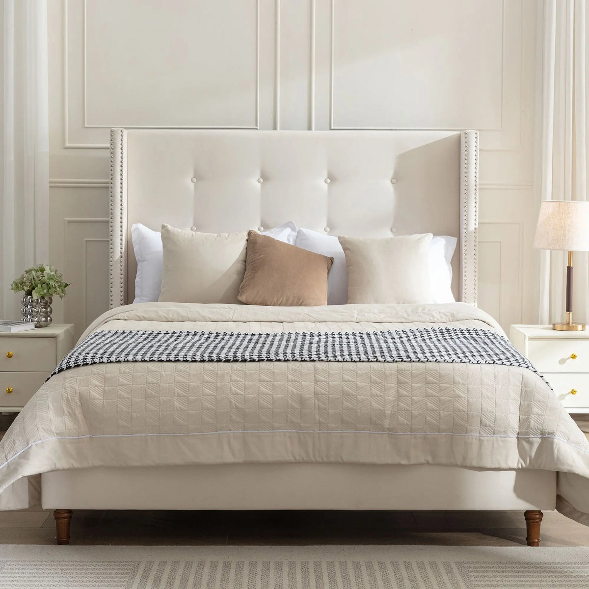 Bellemave® Upholstered Platform Bed with Traditional Hand Buttoned Tufting High Headboard,Nailhead Trim Wingback Bellemave®