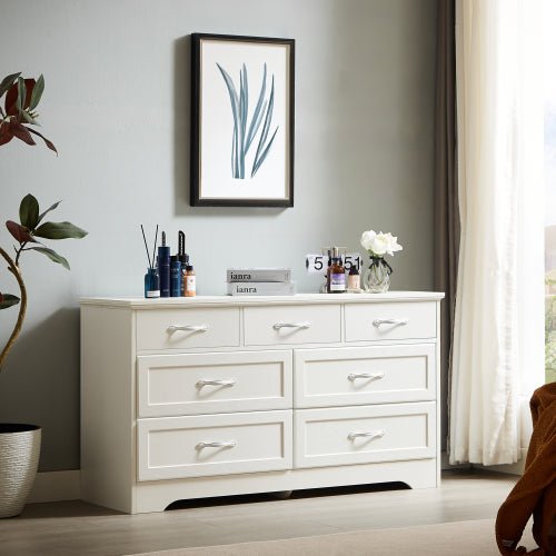 Bellemave® Modern Bedroom Dresser of Drawers with 7 Drawers, Clothes Organizer and Metal Pulls - Bellemave