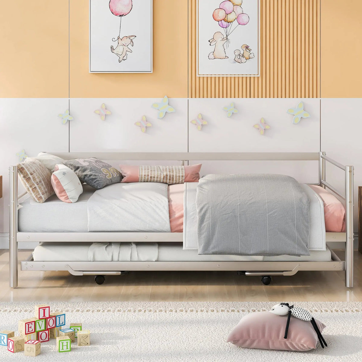Bellemave® Twin Size Metal Daybed with Adjustable Trundle - Bellemave